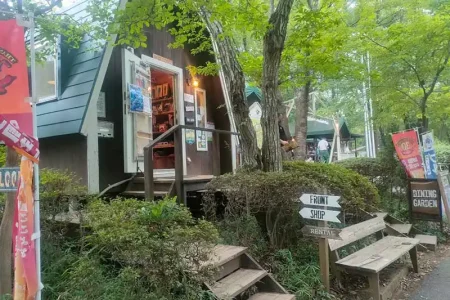 【レポート2022＃12】最寄りICから車で10分の好アクセス＆林間サイトで気軽にリラックスタイム♪「フォンテーヌの森」