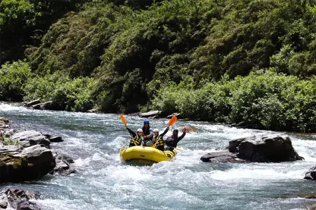 【レポート2024#3】激流でスリル満点！荒川を冒険するラフティングツアー！「ワンダーパラダイス長瀞」