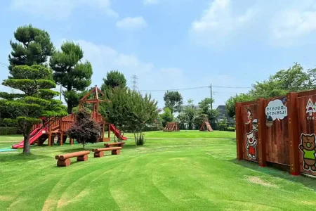 【レポート2025#8】豚のテーマパークで一日中遊ぼう♪ 「サイボクの森」！！