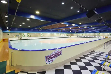 【レポート2025#10】都内最大級の屋内ローラースケートリンク！「東京ドームローラー×スケートアリーナ」!!