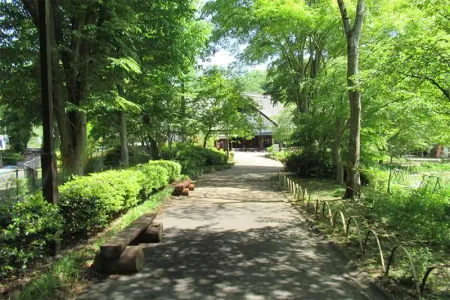 夕やけ小やけふれあいの里