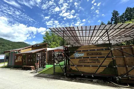 スプラッシュ東京